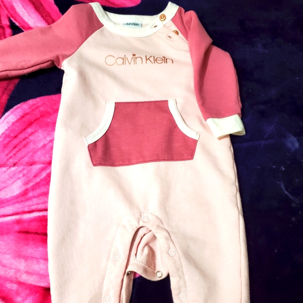 Baby clothes
